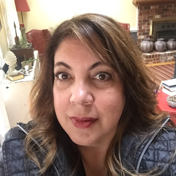 Meet your Posher, Jacqueline - Picture 1 of 1